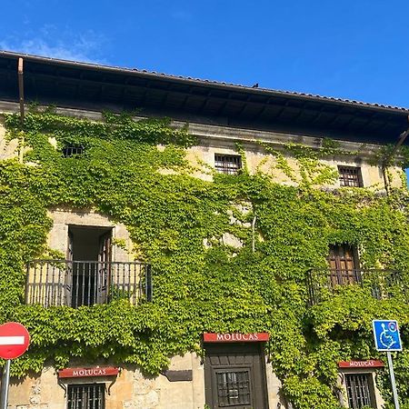 Apartamento Gaudi Comillas Kültér fotó